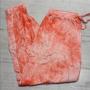 tie dye light weight Jogger-style sweatpants elasticized waistband, drawstring,